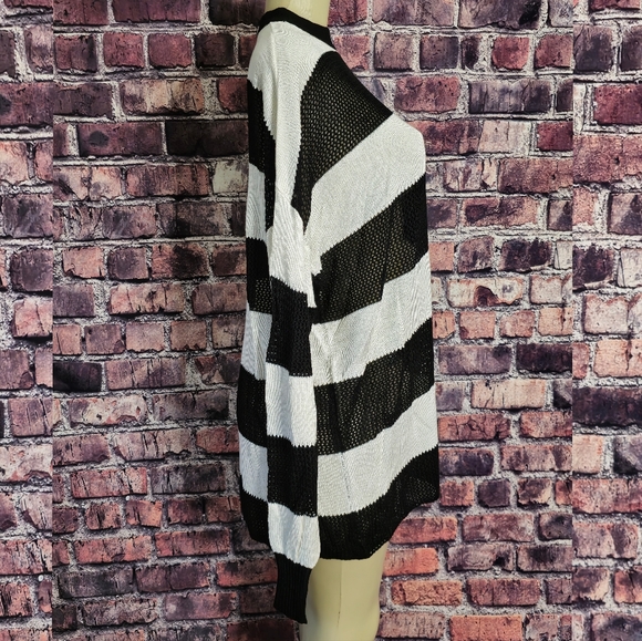 Jawbreaker Oversized Sheer Knit Sweater - Picture 4 of 10